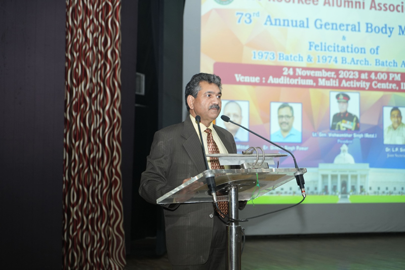 Nikhil Pant, the Treasurer of the Alumni Association speaking at 73rd Annual General Body Meeting (AGBM) of the IIT Roorkee Alumni Association